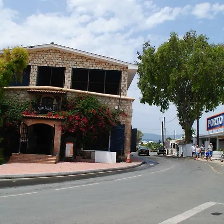 Lachi בית נופש Polis